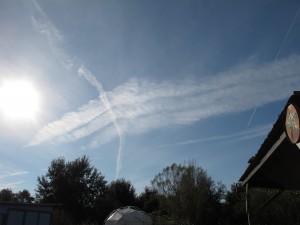 Chemtrail image © 2013 Anthony B. James